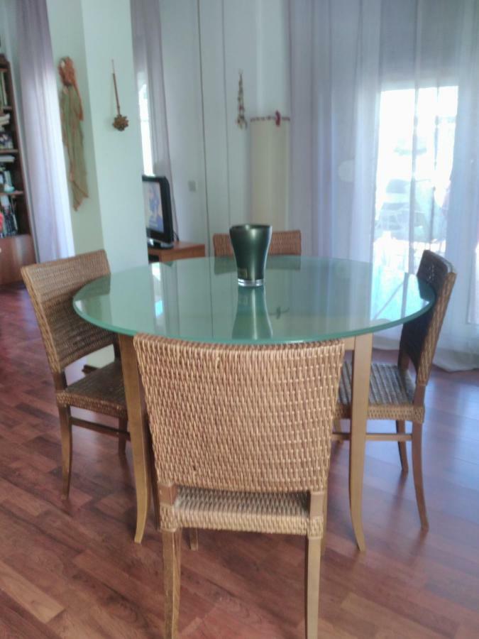 테살로니키 Cozy Penthouse Next To Metro Station 아파트 외부 사진